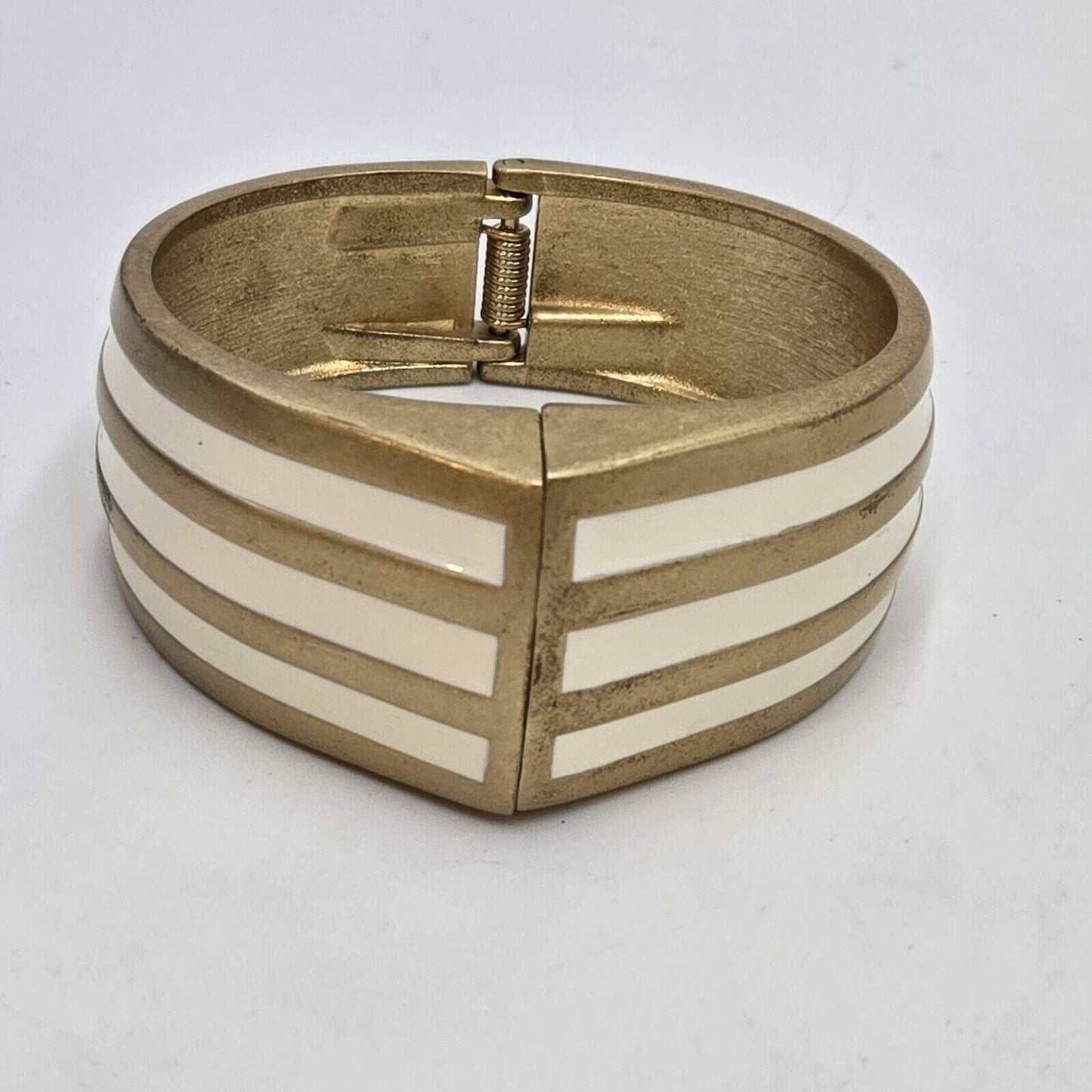 Lia Sophia Chic Wide Bangle Bracelet Hinged Gold Tone White Striped Enamel 6.75"