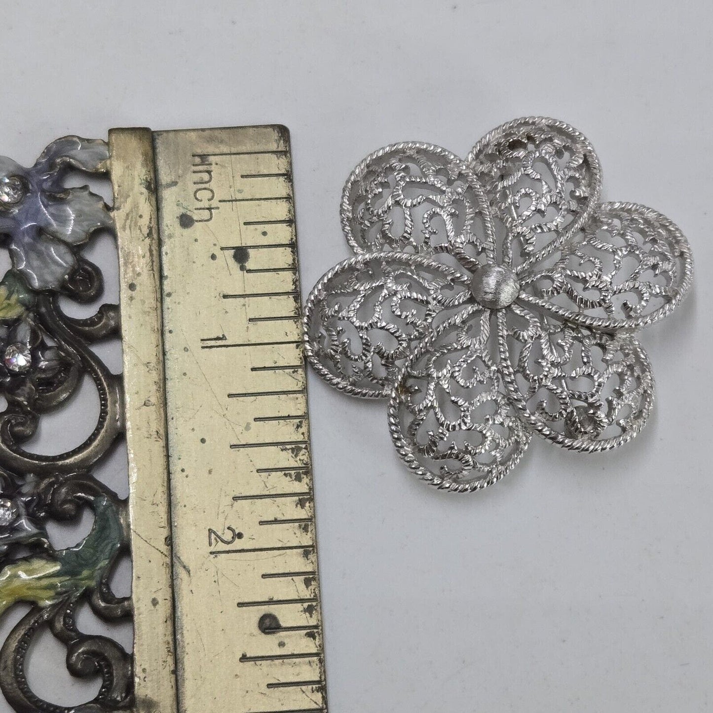 Vintage Crown Trifari Silver Swirling Filigree Brooch Earrings Set Demi Parure