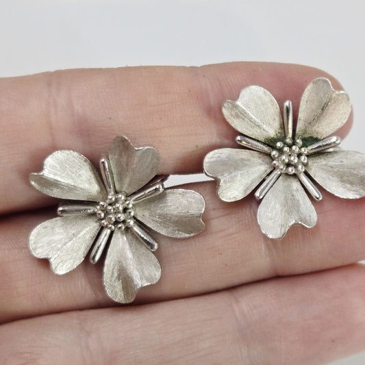 Vintage Crown TRIFARI Matte Silver Tone Dogwood Flower Clip On Earrings