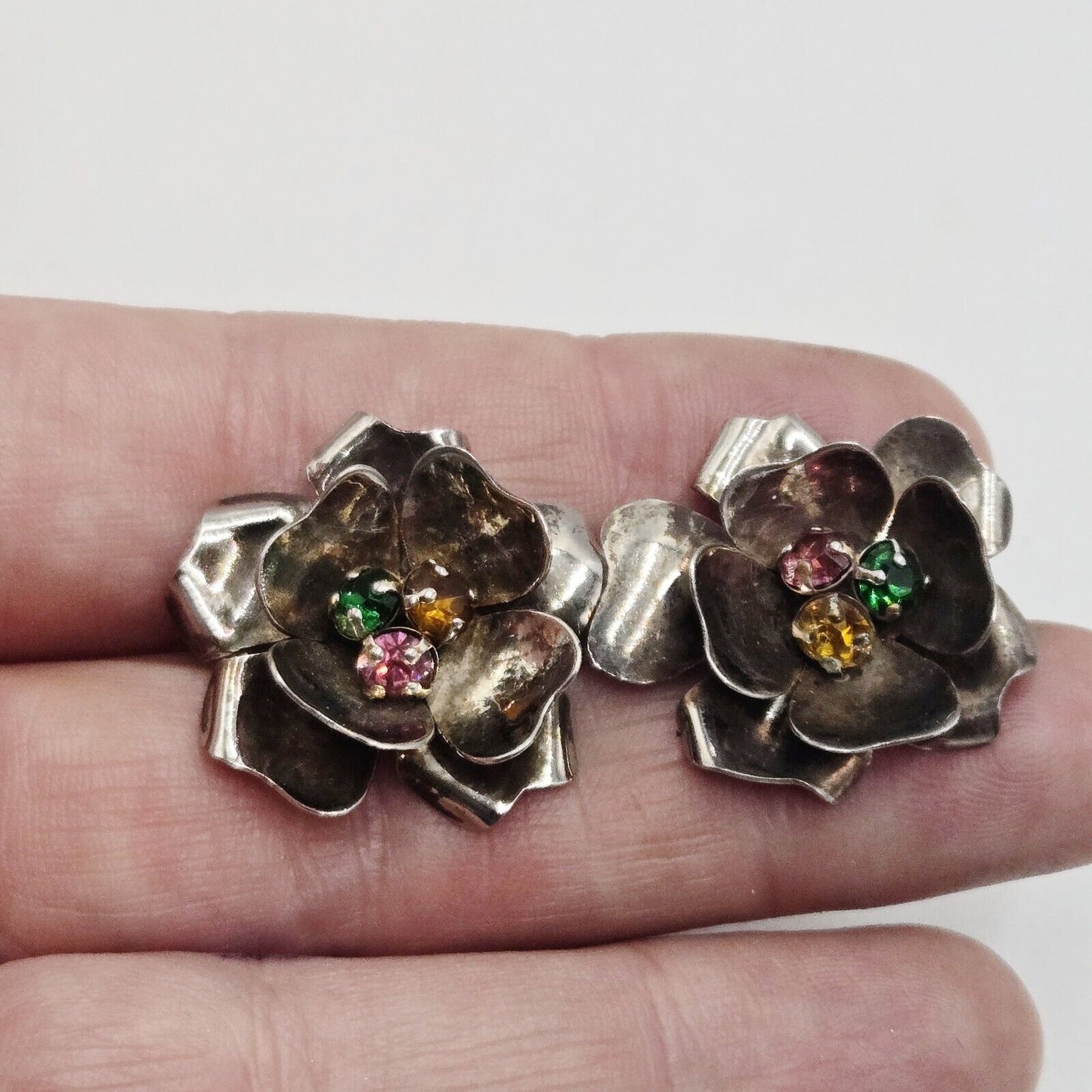 Vintage Sterling Silver Flower With Rhinestones Screw Back Earrings