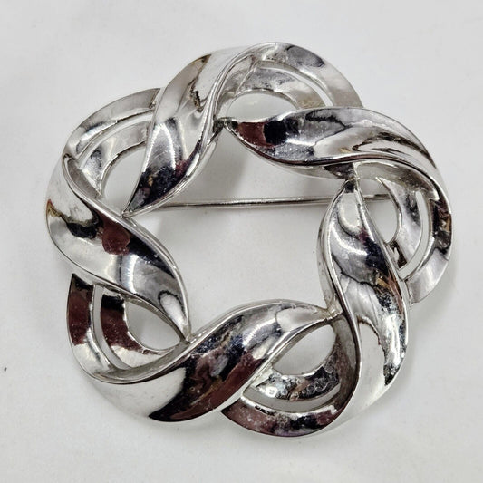 Vintage Crown Trifari 1960's Silver Tone Twisted Ribbon Open Circle Brooch Pin