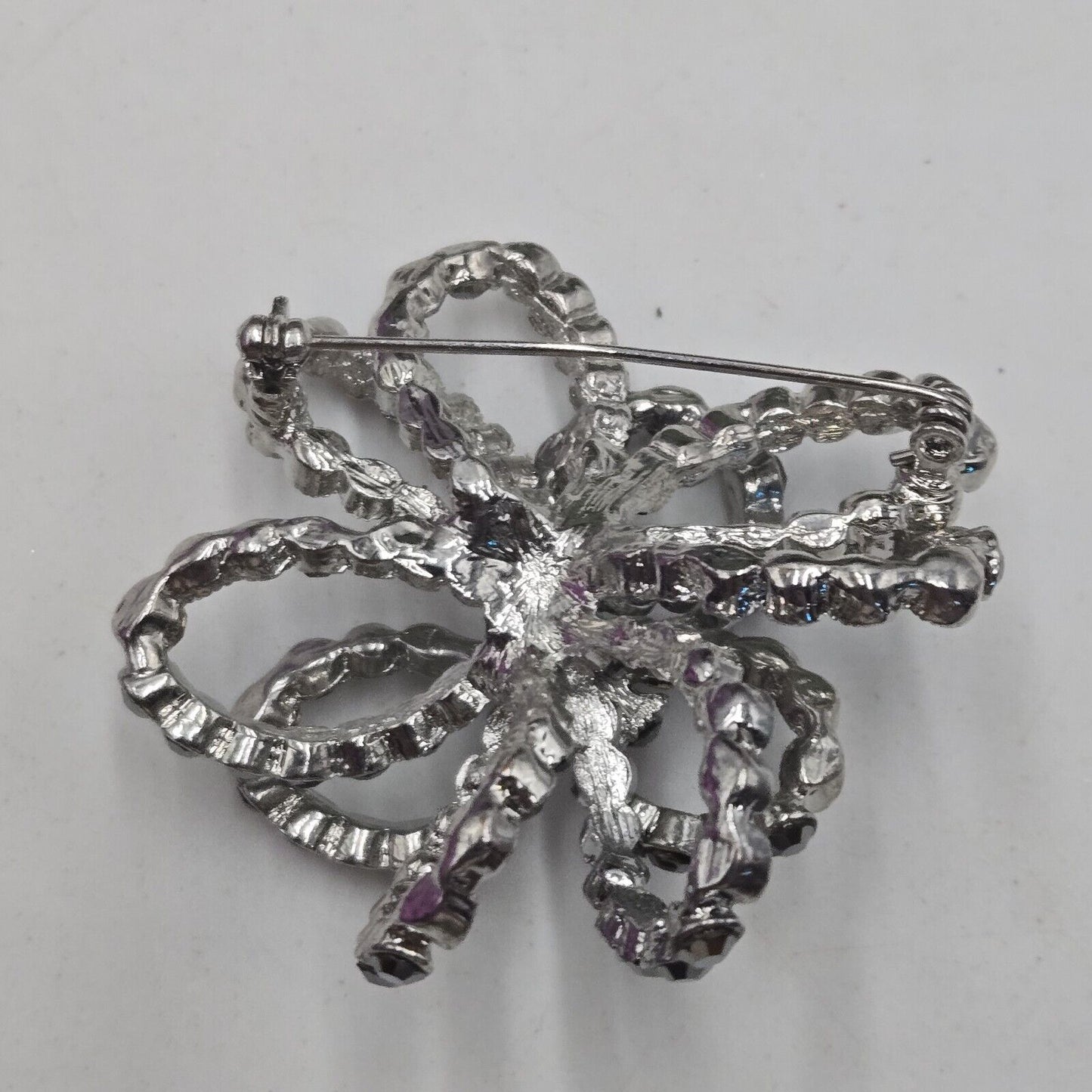 Vintage Whiting Davis Rhinestone Silver Gray Tone Ribbon Flower Brooch Holiday