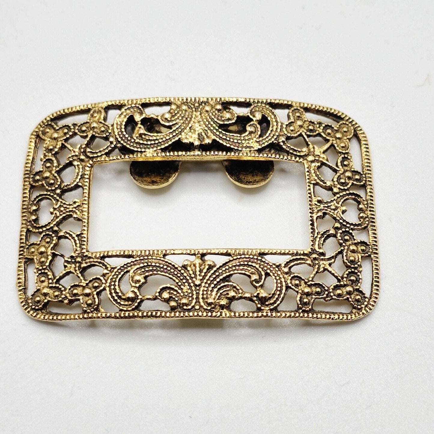 Vintage MUSI Gold Tone Victorian Style Ornate Filigree Buckle Dress Scarf Clip