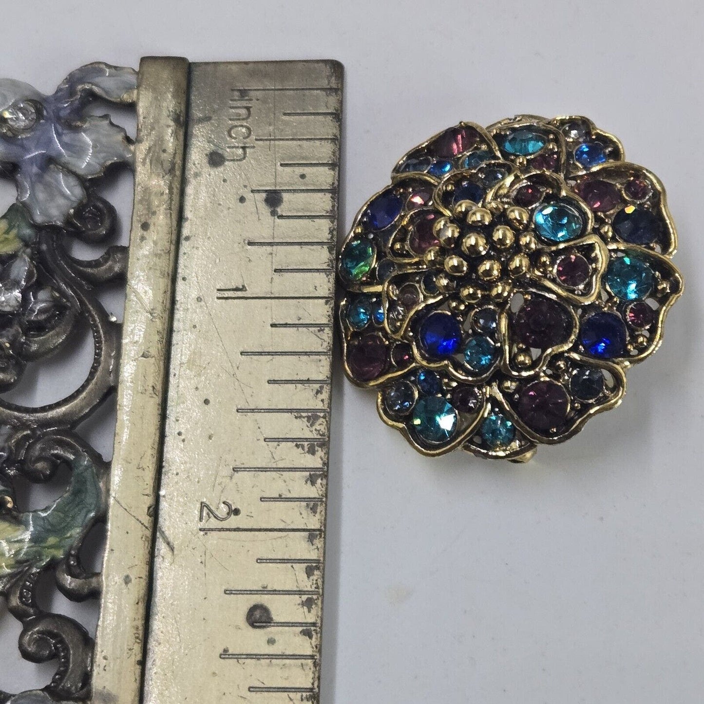 Vintage Hollycraft Flower Green Purple Blue Cluster Rhinestones Round Brooch