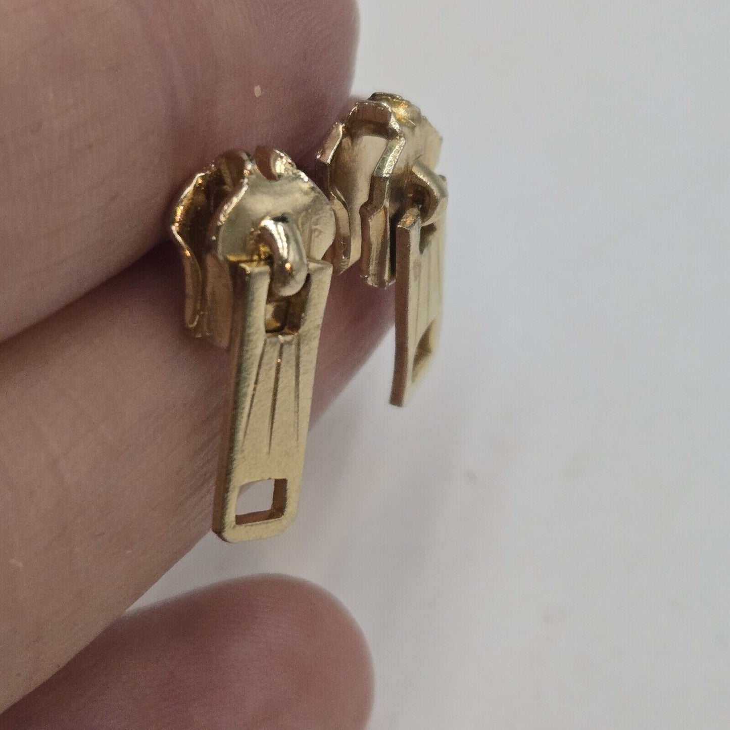 Vintage Gold Tone Zipper Pull Unique Stud Pierced Earrings Punk