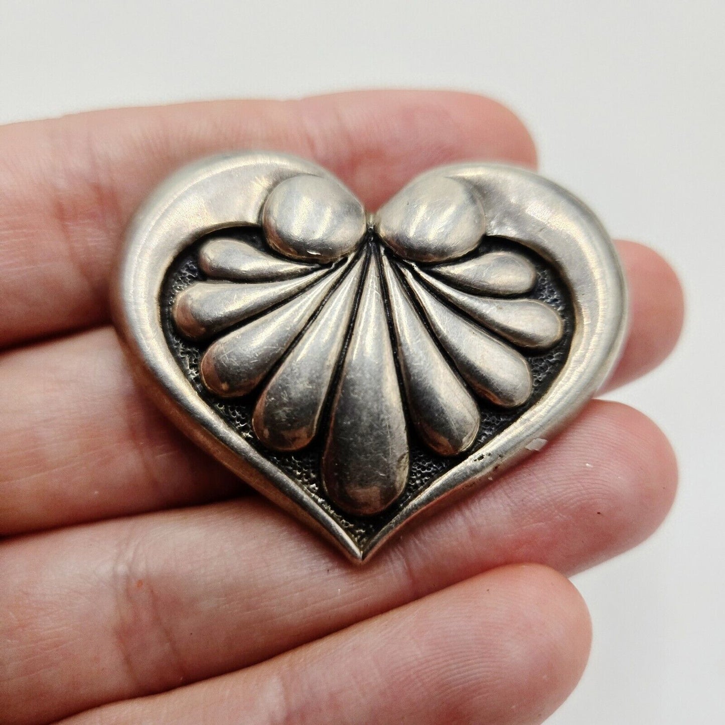 Vintage Kabana Sterling Silver Art Nouveau Style Heart Brooch