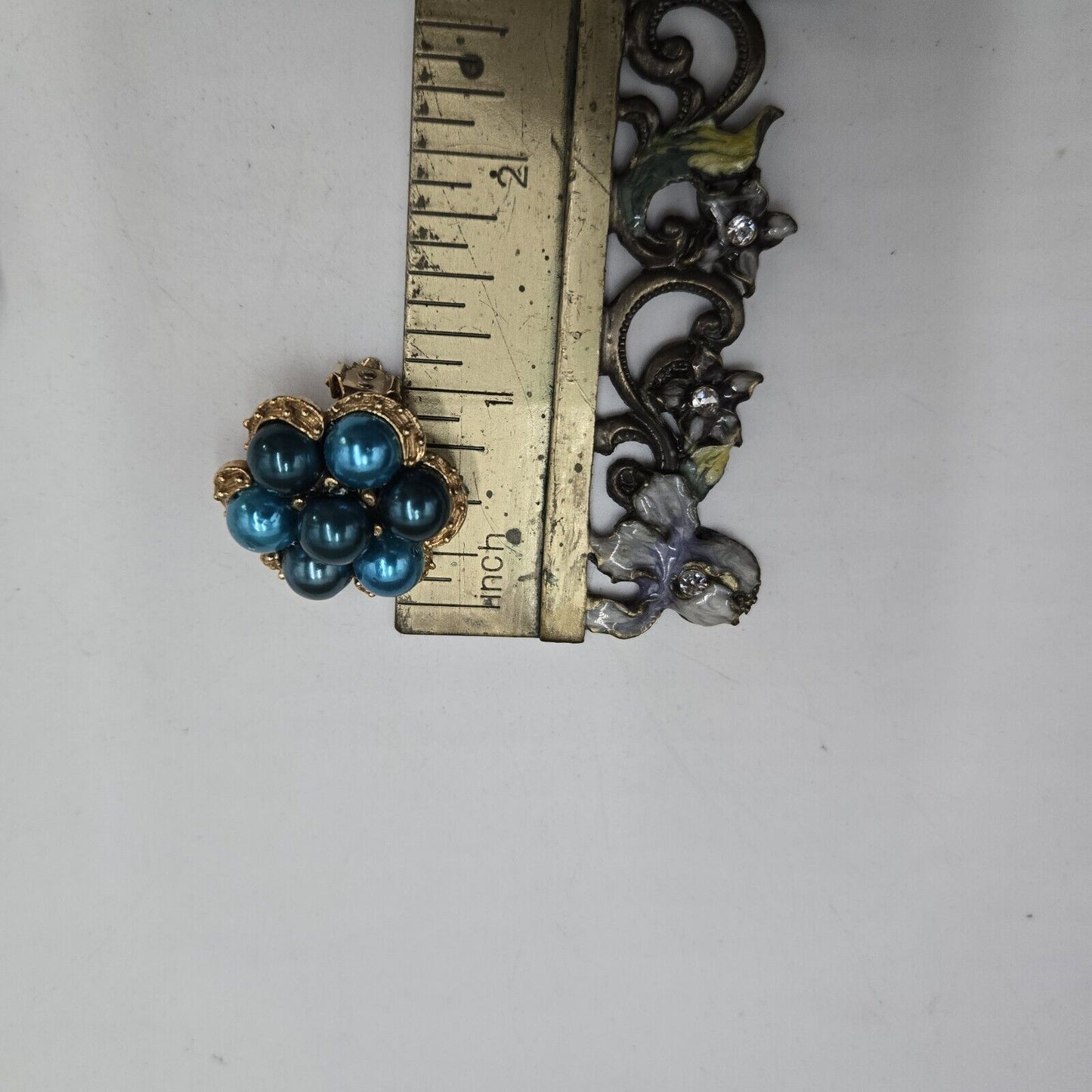 Vintage Teal Blue Faux Pearl Bead Cluster Gold Tone Clip Earrings