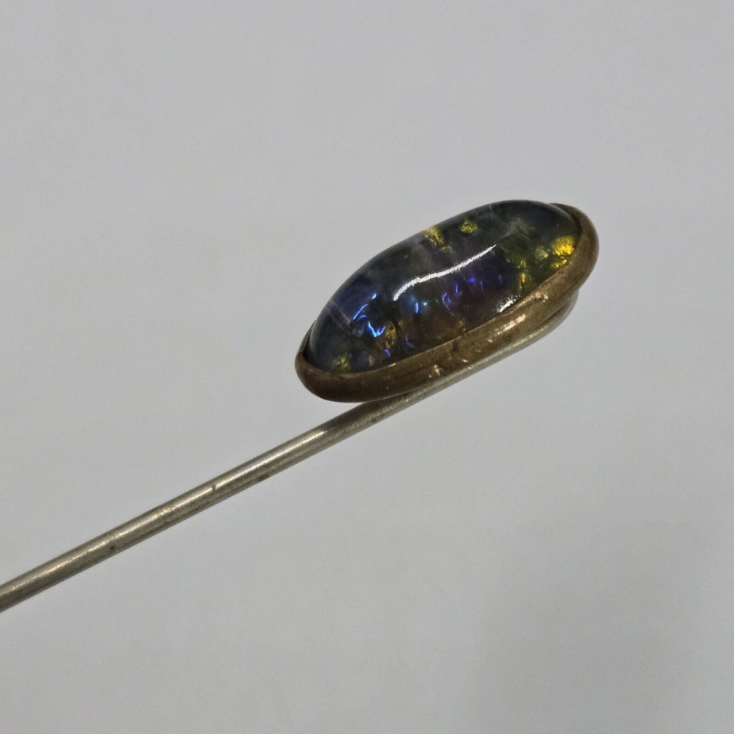 Vintage 10k Art Deco Glass Dragons Breath/Glass Jelly Opal Stick Pin