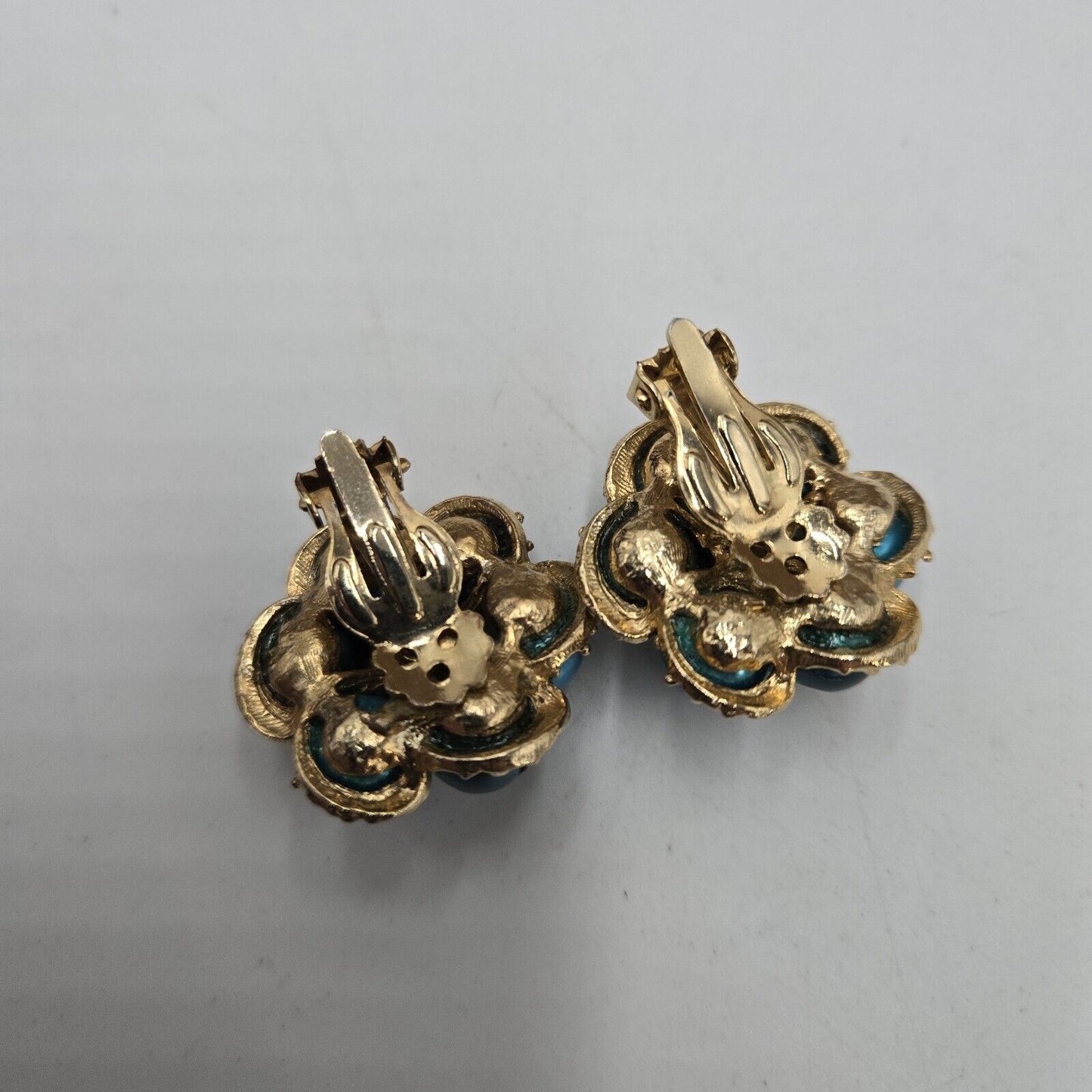 Vintage Teal Blue Faux Pearl Bead Cluster Gold Tone Clip Earrings