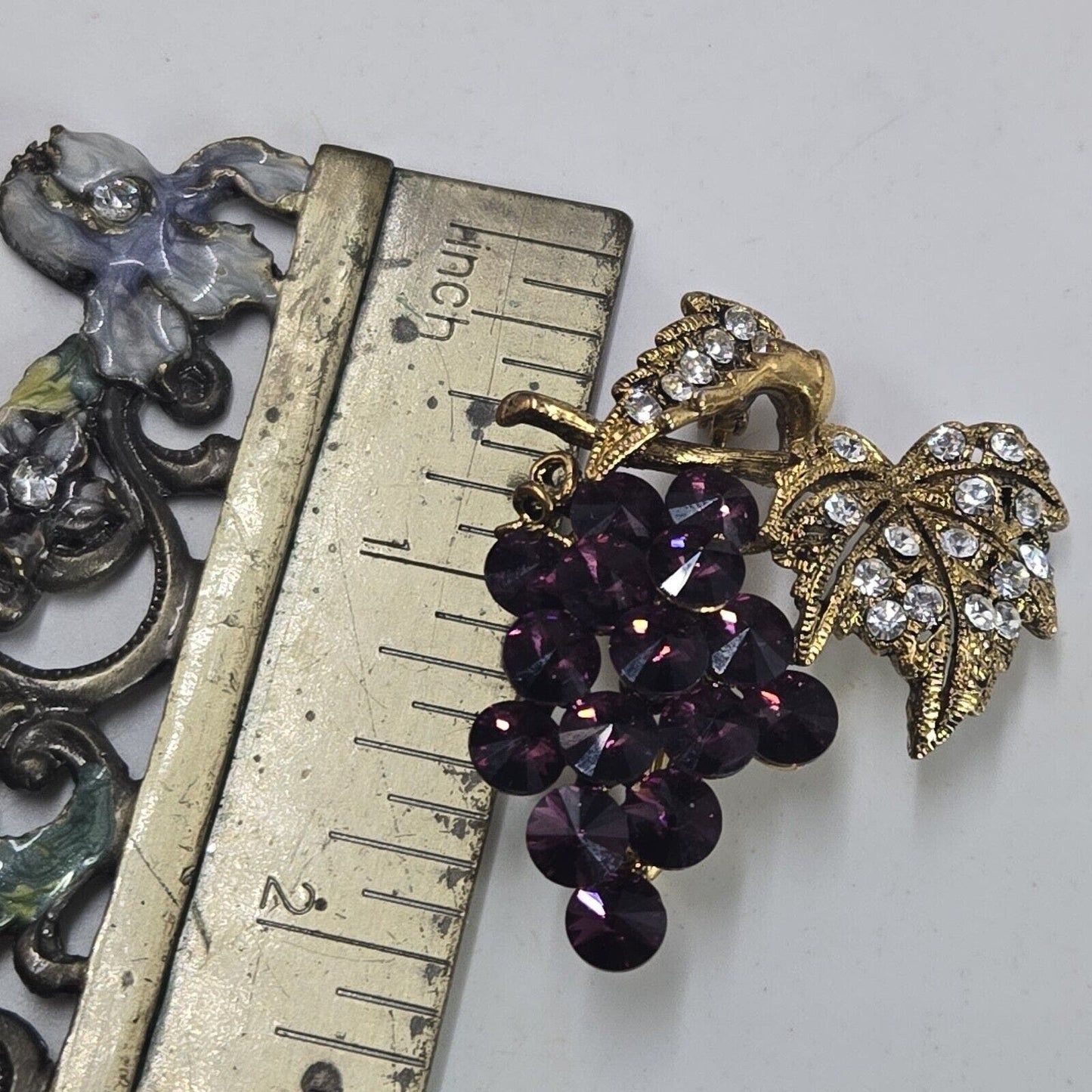 Vintage Signed EISENBERG ICE Purple Grapes Rivoli Rhinestone Leaf 1960s Brooch