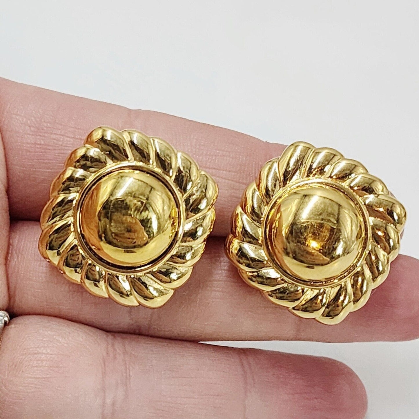 Vintage Puffy Designer Style Square Clip On Earrings Gold Tone Twisted Rope