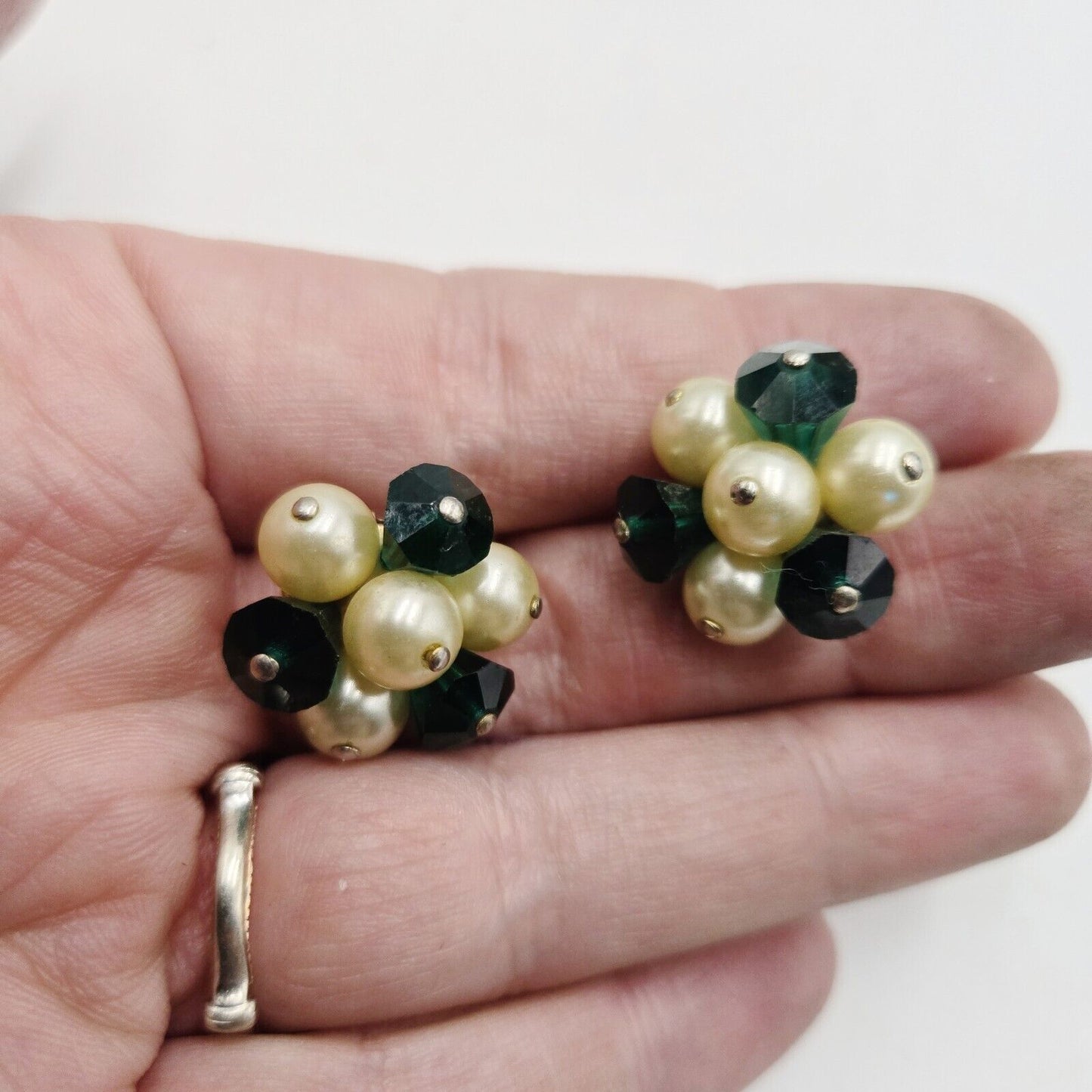 Vintage Faux Pearl Green Glass Bead Cluster Gold Tone Flower Clip On Earrings