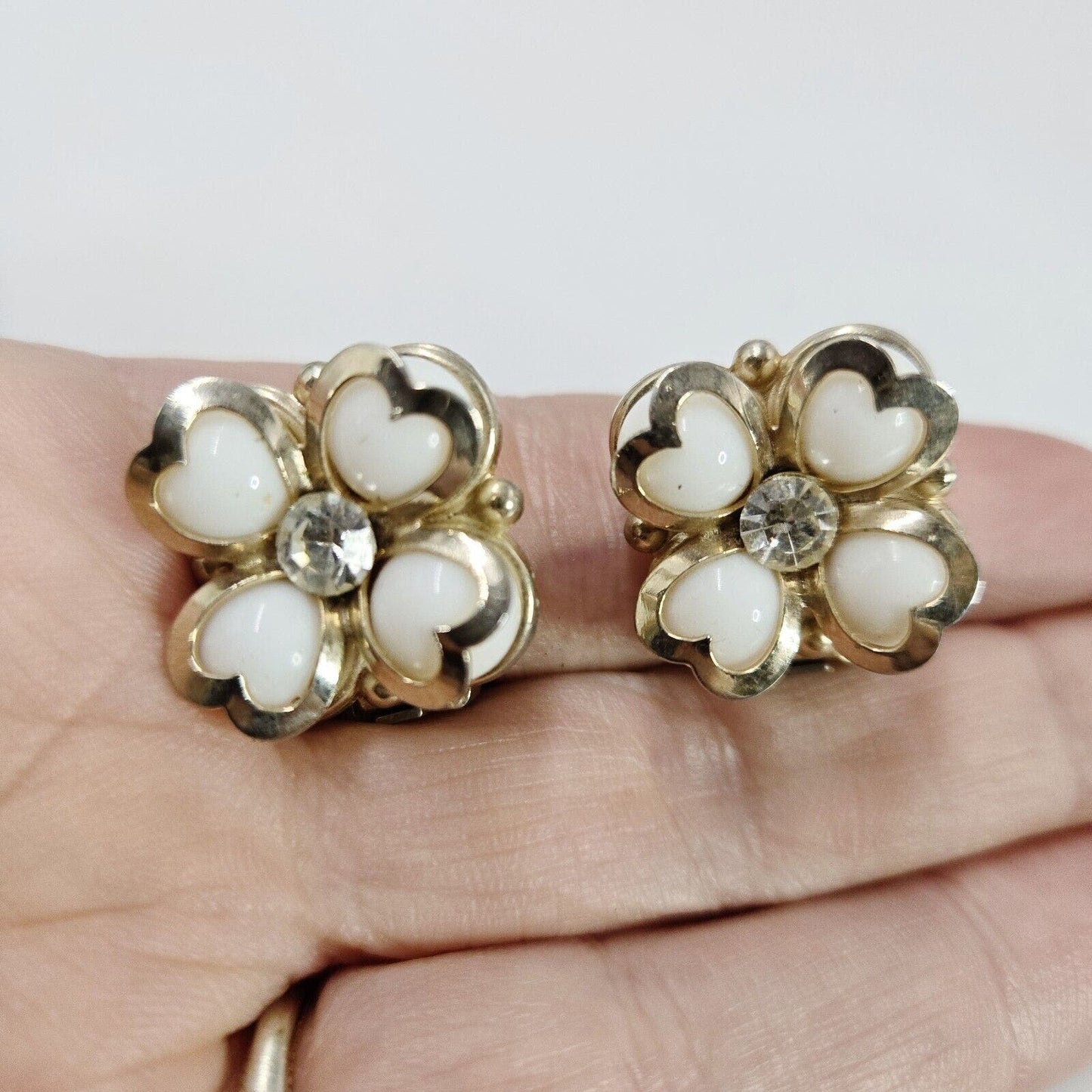 Vintage 50's White Milk Glass Four Leaf Clover Dainty Sweet Flower Clip Earrings