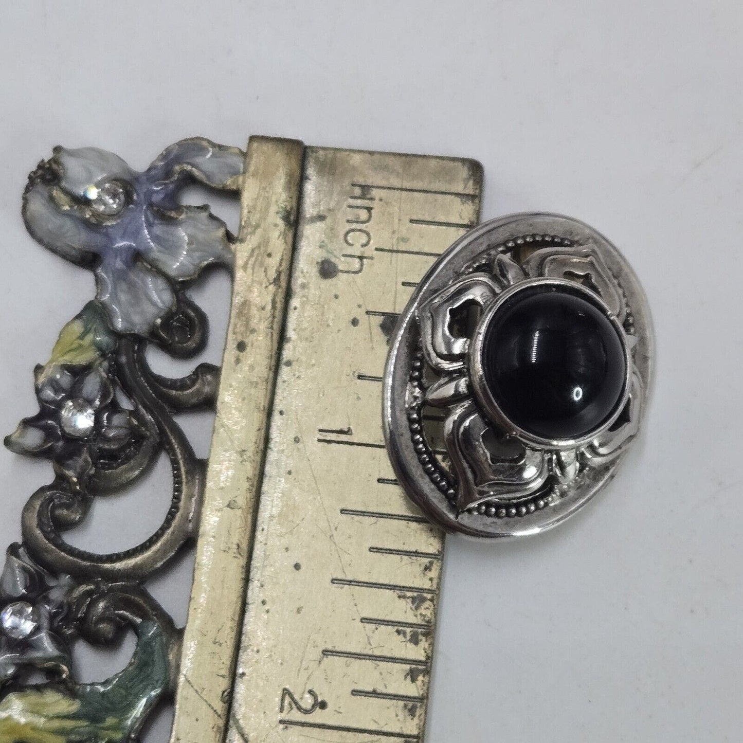 Vintage Ginnie Johansen Black Cabochon Silver Tone Statement Clip On Earrings