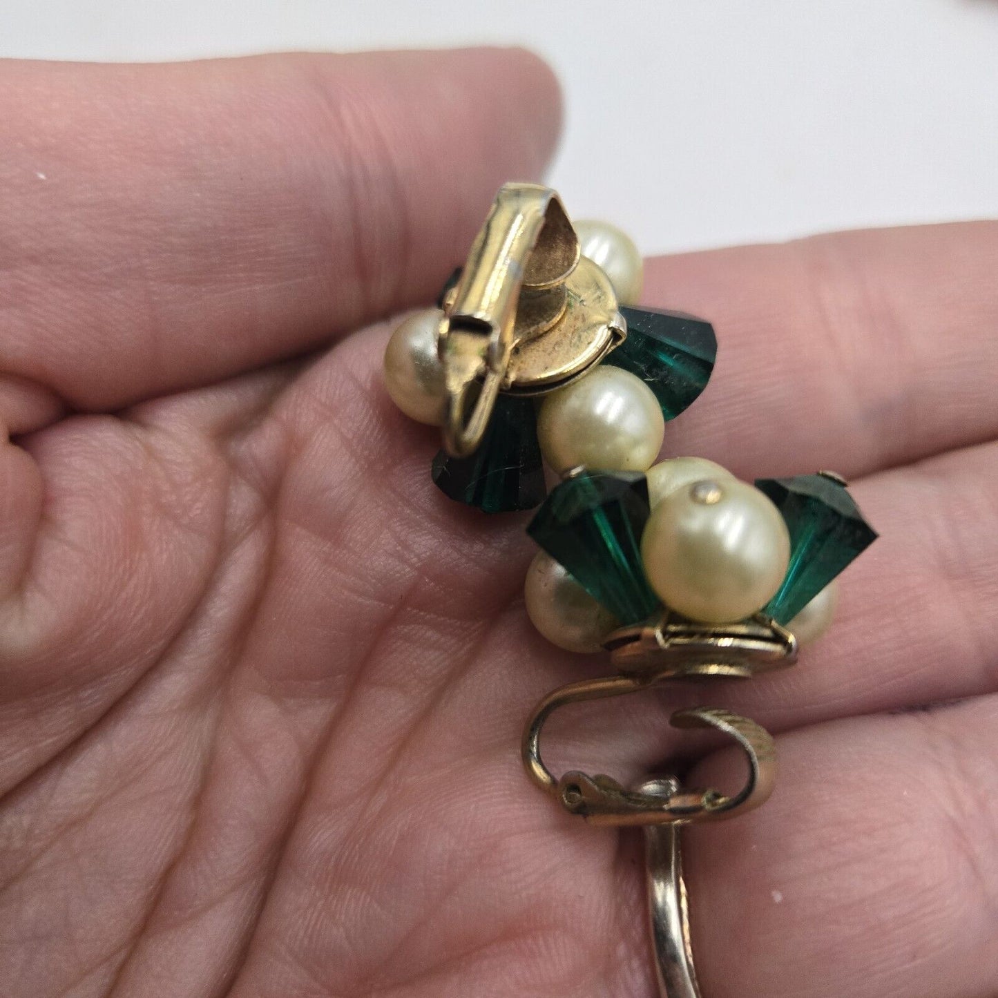 Vintage Faux Pearl Green Glass Bead Cluster Gold Tone Flower Clip On Earrings