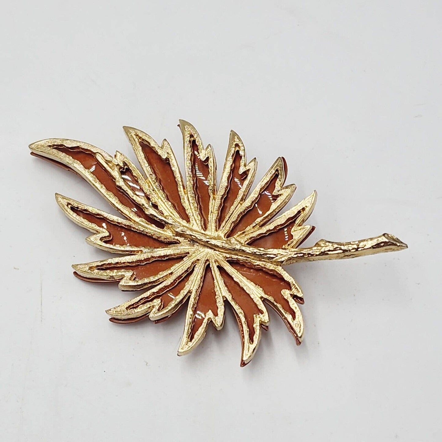 Vintage Amber Tone Open Gold Tone Large Leaf Pin Brooch Autumn Fall Quality