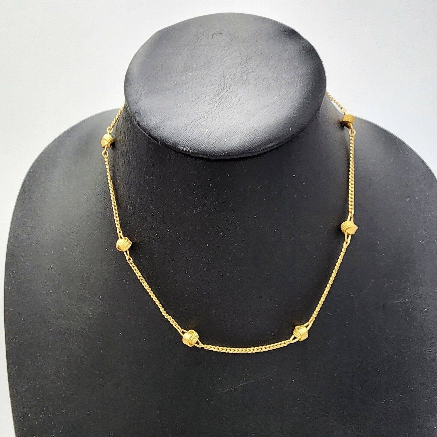 Vintage Avon 1970's Gold Tone Love Knot Station Dainty Thin Necklace 17 Inch