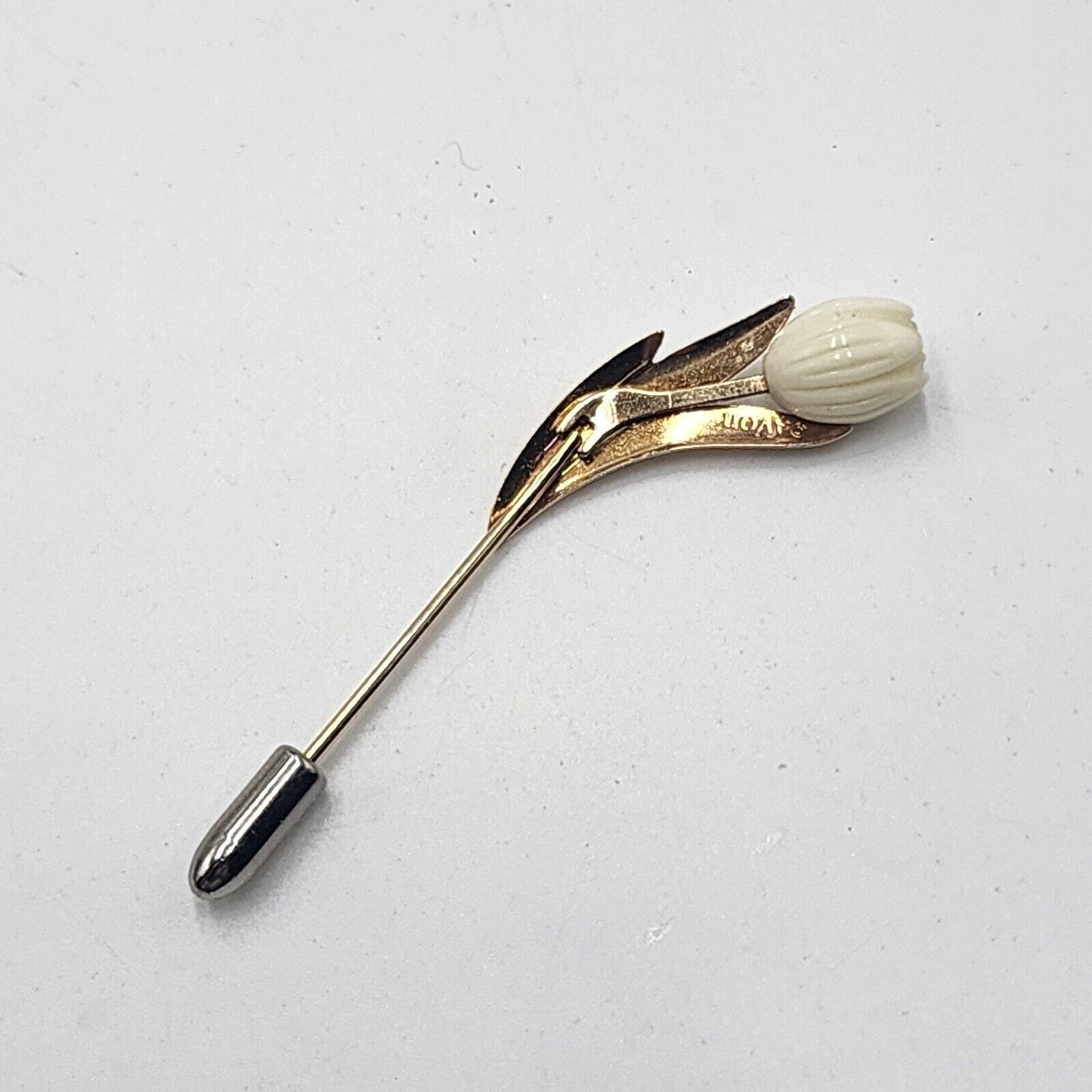 Vintage Avon Graceful Tulip Stick Pin Gold Tone Carved Style Flower 2.25"