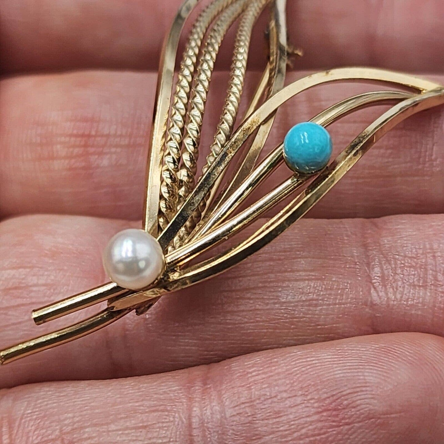 Wells Vintage 1/20 12K GF Turquoise & Pearl Leaves Mid Century Pin Brooch