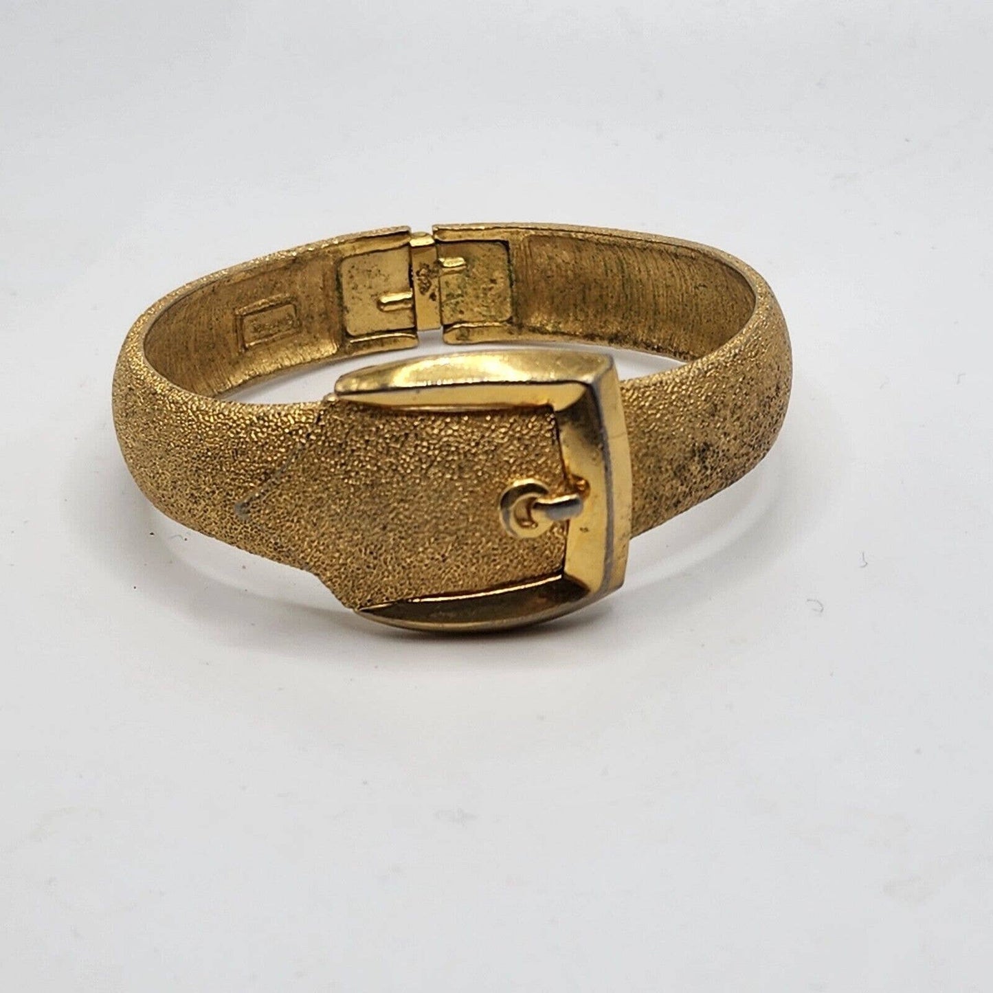 Vintage Crown Trifari Belt Buckle Hinged Clamper Cuff Bracelet Gold Tone 6.5"